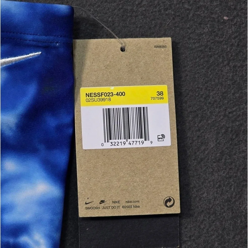 NWT NIKE‎ Women's Aqua Blue Print Swim Shorts 38